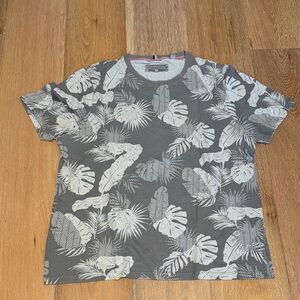 Ted Baker Gray Monstera and Fern Print Tee